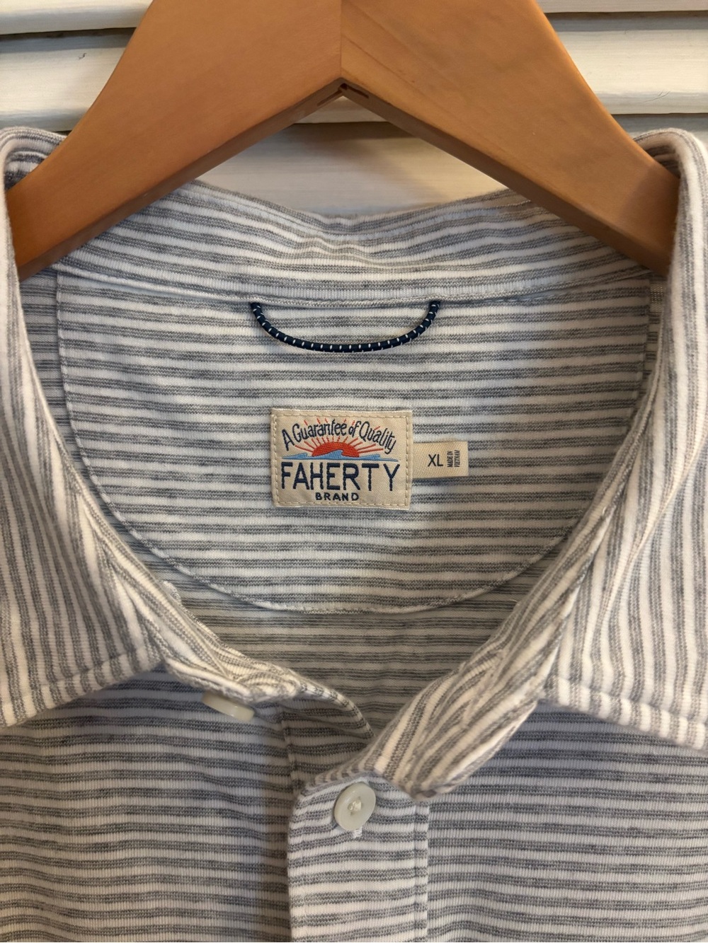 Faherty Slim Stripe Polo - Light Gray & White - Picture 2 of 3